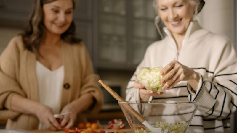 Stock Photo, tags: promoting kitchen safety - images.pexels.com